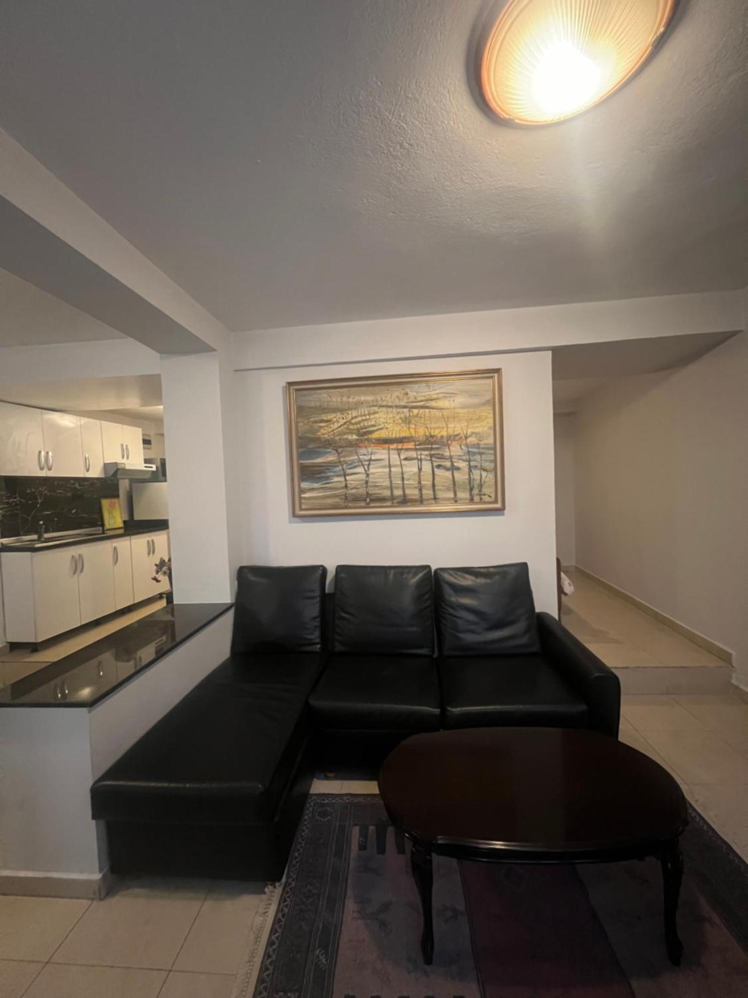 Tirana Center Apartment Eksteriør billede